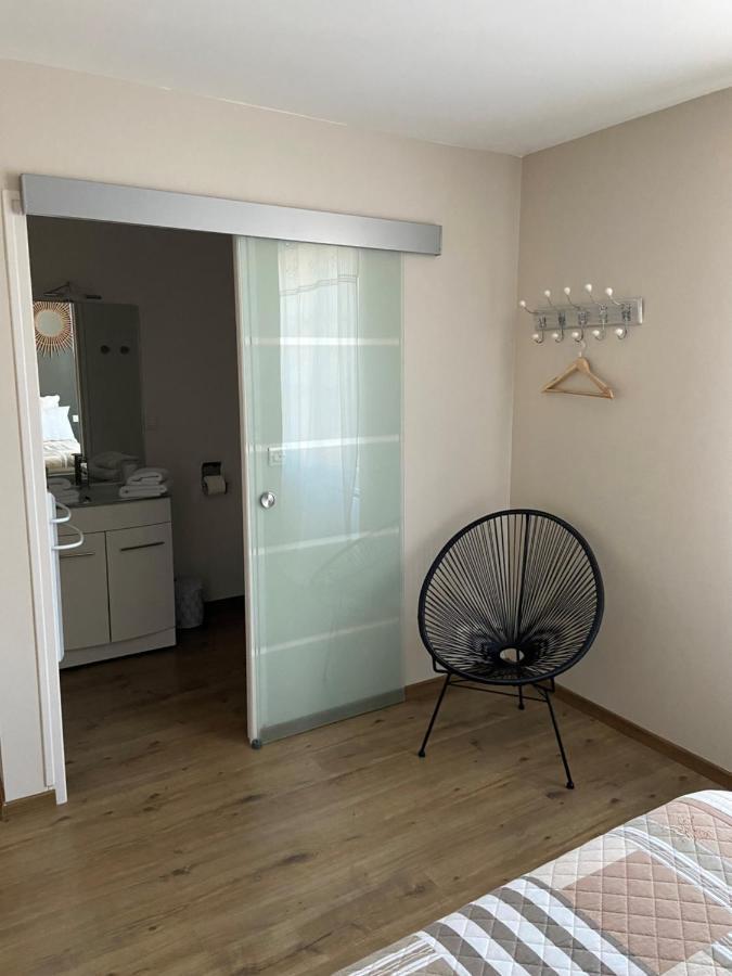 Les Chambres De L'Aigronne Le Petit-Pressigny Exterior photo