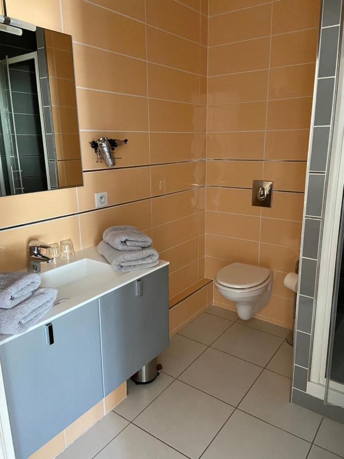 Les Chambres De L'Aigronne Le Petit-Pressigny Exterior photo
