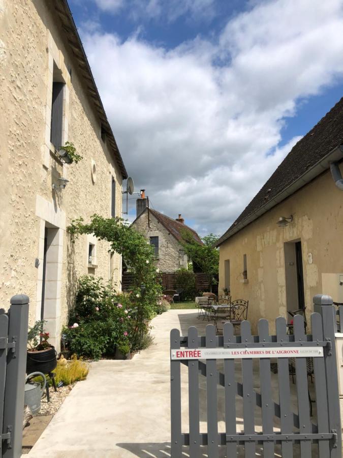 Les Chambres De L'Aigronne Le Petit-Pressigny Exterior photo